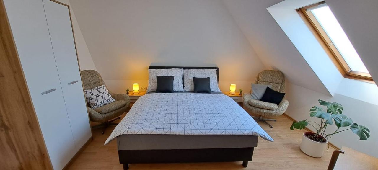 Babi Apartmanhaz Gyenesdiás Extérieur photo
