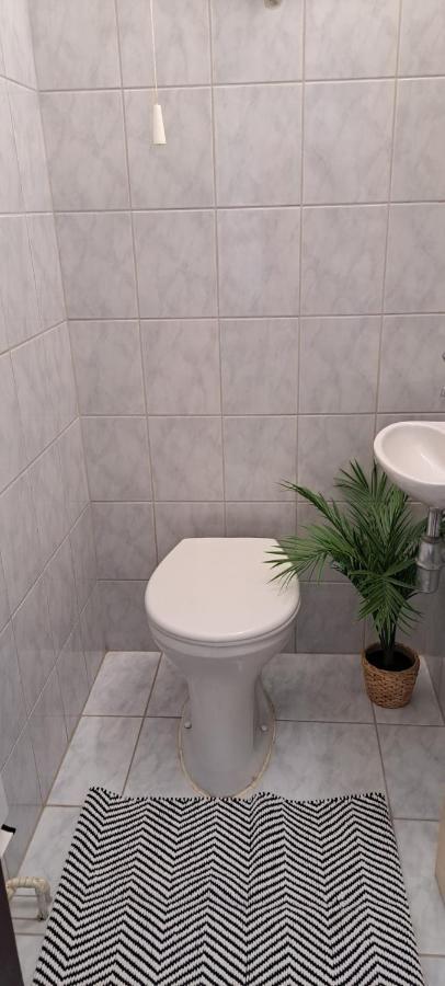 Babi Apartmanhaz Gyenesdiás Extérieur photo