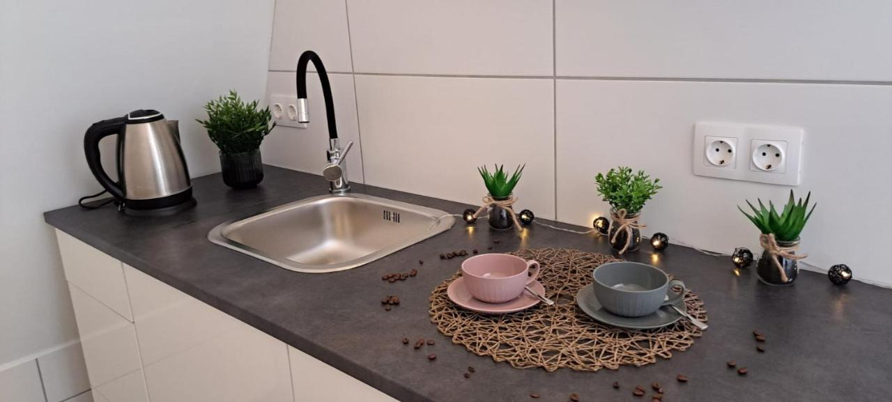 Babi Apartmanhaz Gyenesdiás Extérieur photo